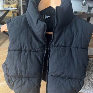 H&M puffer vest (Black)